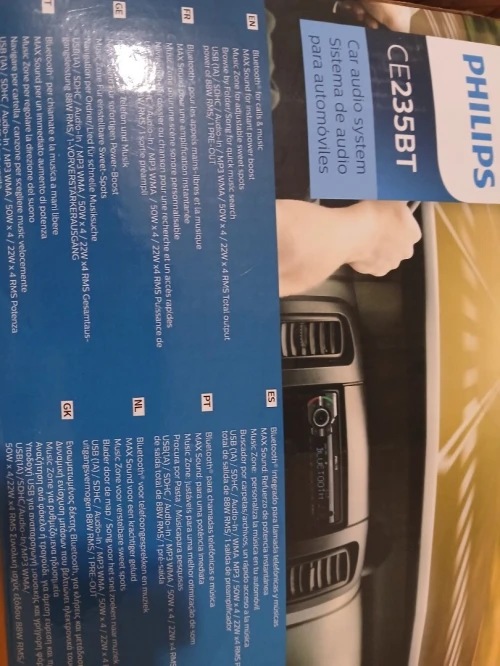 Poste radio auto