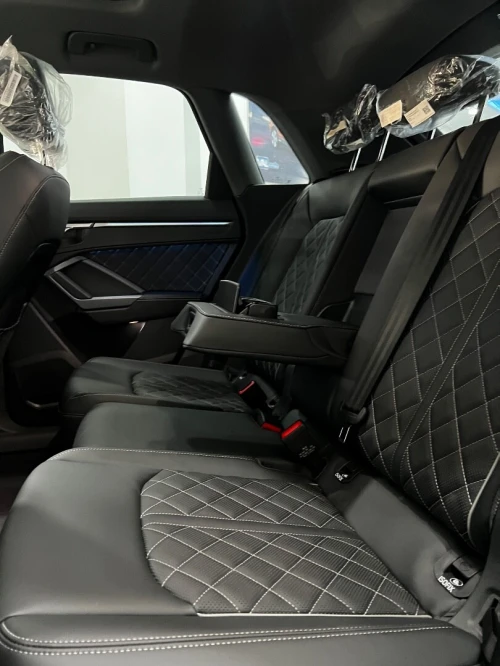 Audi Q3 2026 IS-line 35 tfs