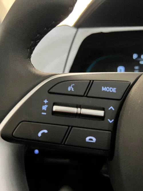 Hyundai Elantra 2025 