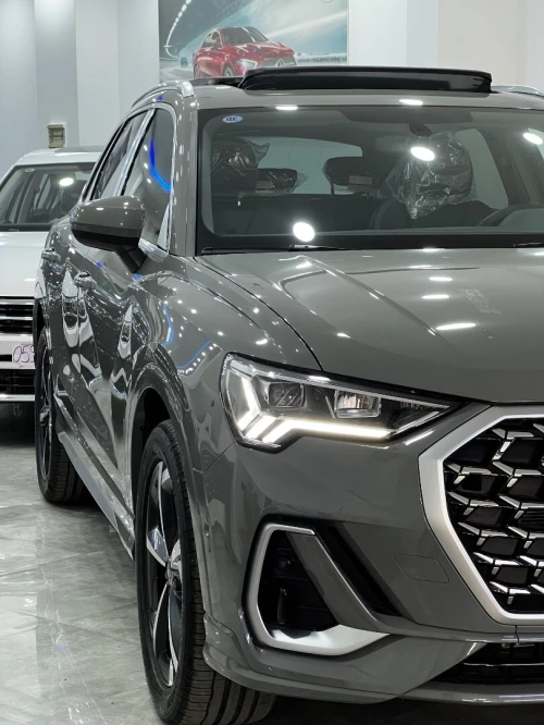 Audi Q3 2026 IS-line 35 tfs