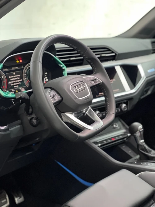 Audi Q3 2026 IS-line 35 tfs