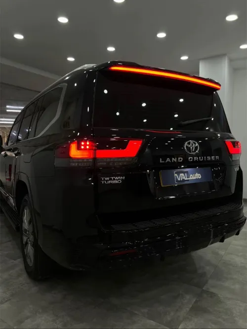 Toyota Land Cruiser  2026 Vxr