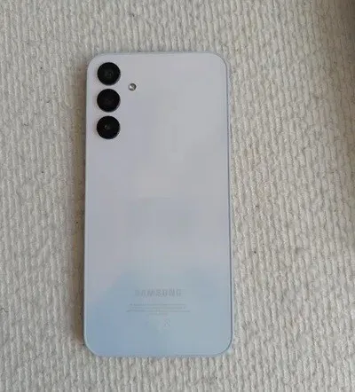Samsung Galaxy A15 avec 6G.128G