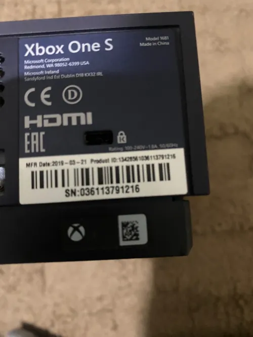 Xbox one s Fortnite edition