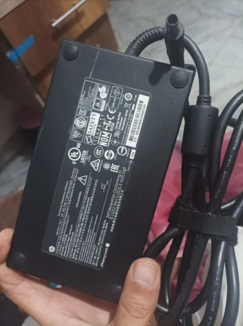 chargeur pc HP original 10.3A 200w