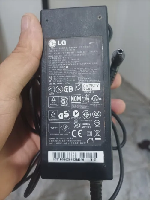 dés chargeur original pour pc portable