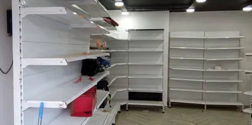 للبيع تجهيزات كاملة لميني ماركت محل مواد غذائية À vendre, matériel complet pour mini market épicerie