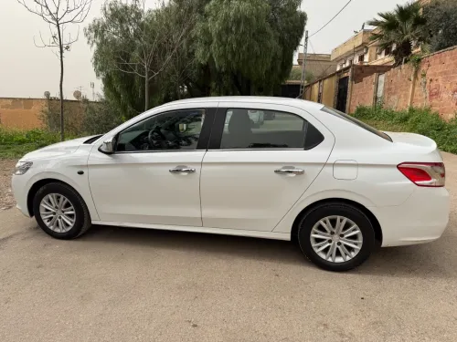 Peugeot 301 2014 Allure