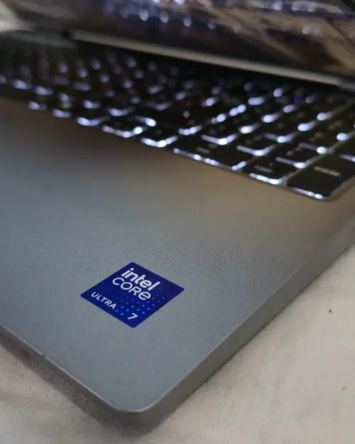 DELL Latitude 5550 ULTRA 7 165H