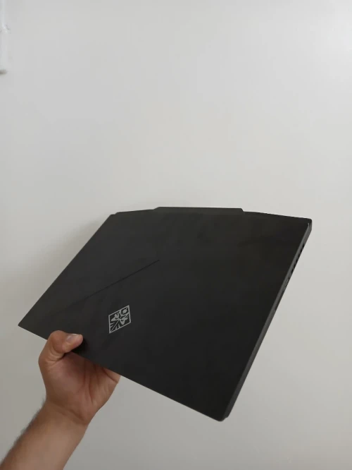 HP OMEN 15 I7 9750H NVIDIA RTX 2060 RAM 16GB SSD 512GB