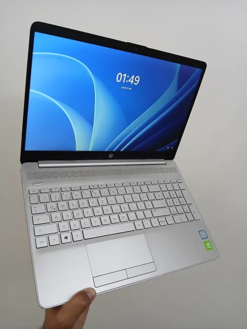HP LAPTOP 15 I5 8265U NVIDIA MX130 2GB RAM 8GB SSD 256GB