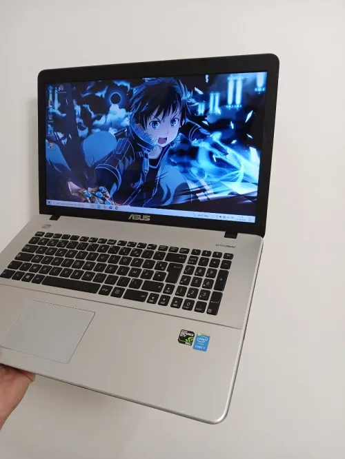 ASUS X751LX I7 5500U RAM 8GB SSD 256GB 17Pouce