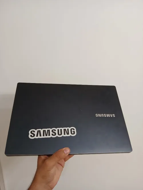 SAMSUNG 750BBC I7 9750H NVIDIA MX110 RAM 8GB 15.6 FHD