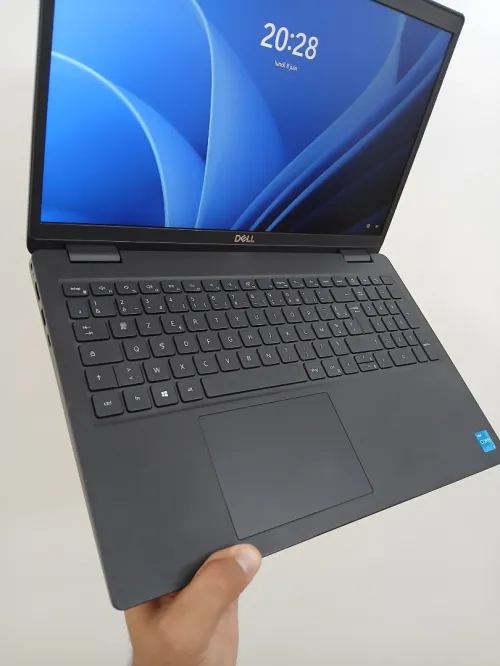 Dell Latitude 3520 I3 1115G4 RAM 8GB SSD 256GB 15.6