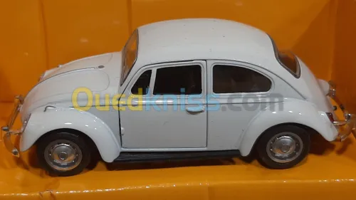 voiture miniature volkswagen coccinelle  1/32 