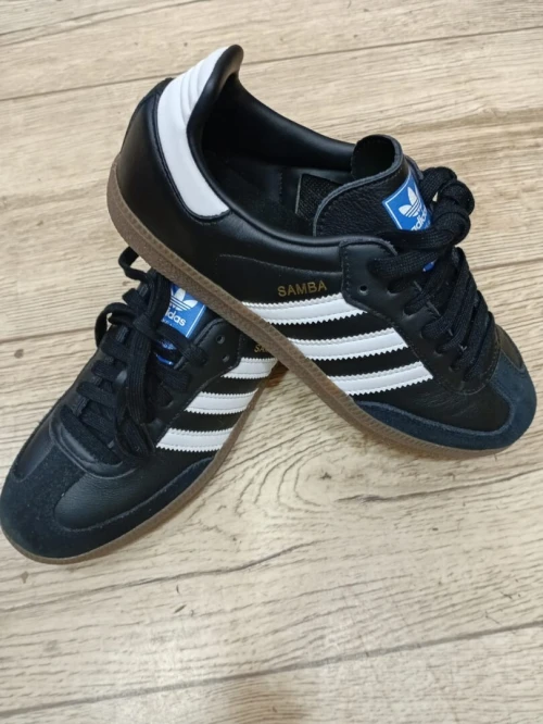 ADIDAS SAMBA