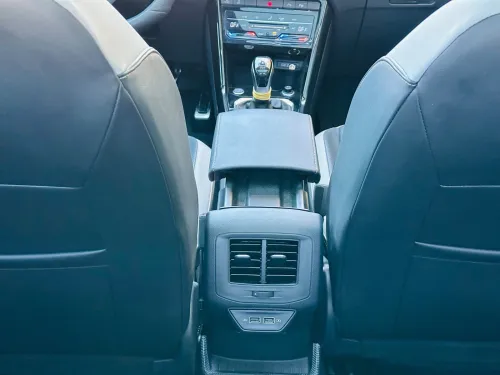 Volkswagen T-Roc 2025 R-Line 