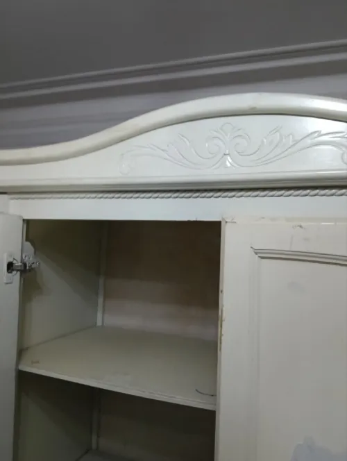 Deux armoires bois hêtre