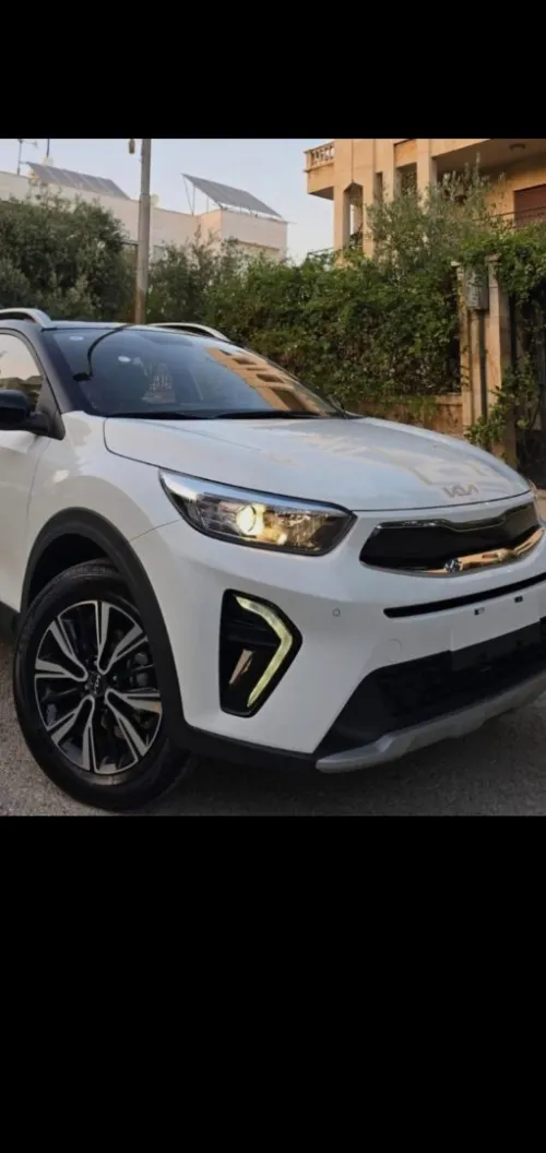 Kia KX1 2025 Brivilaje