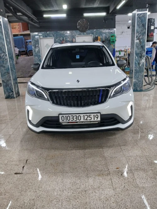 Geely x3pro 2025 Livan