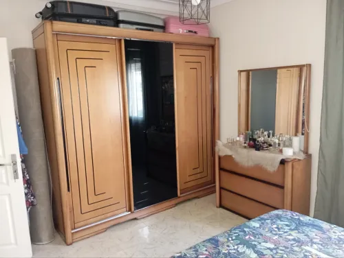 Chambre à coucher+Table basse