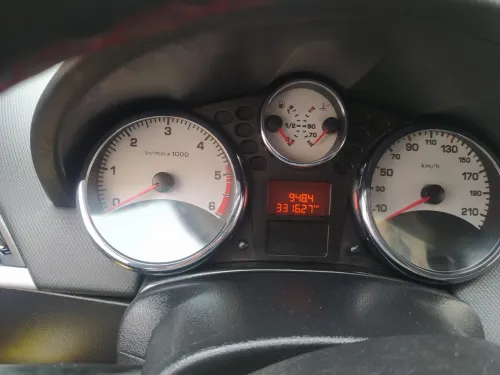 Peugeot 207 2010 