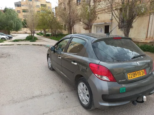 Peugeot 207 2010 