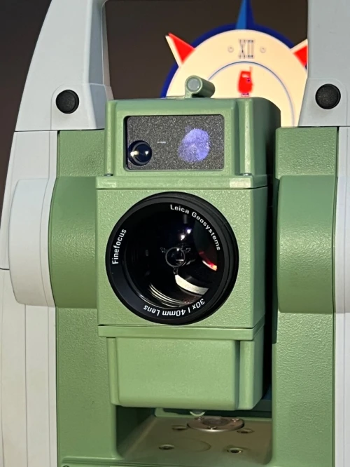 Leica Ts11 neuf station totale 