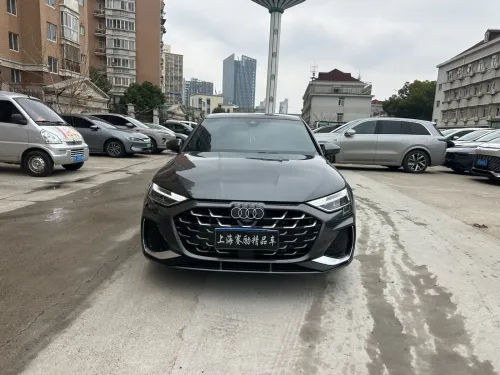 Audi A3 2025 Luxury
