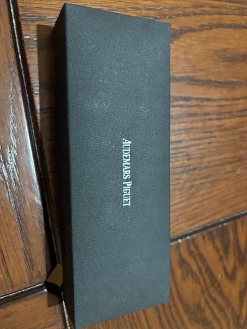 Stylo somptueux de la célèbre marque Audemars Piguet