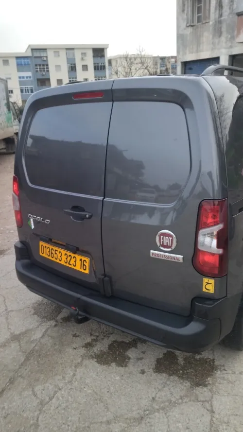 Fiat Doblo 2023 Italie