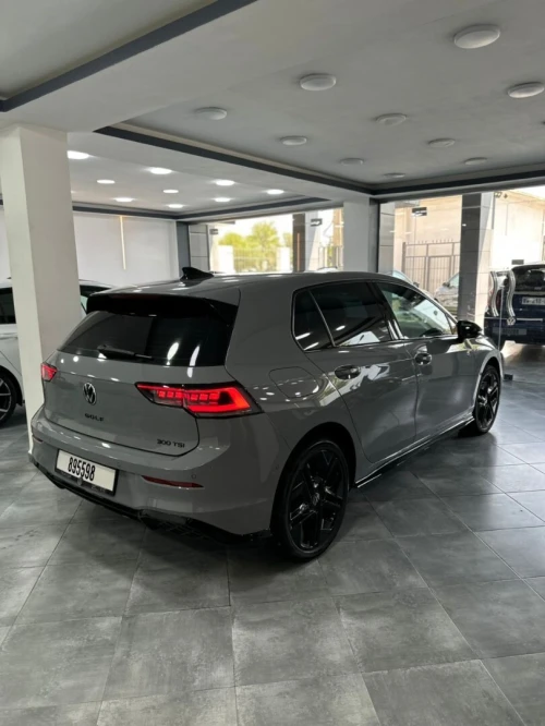 Volkswagen Golf 8 2025 R Black Edition 