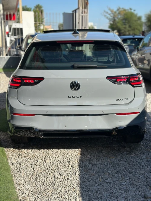 Volkswagen Golf 8 2025 R-Line