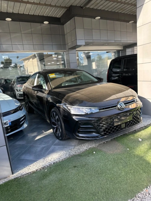 Volkswagen Passat 2025 Pro