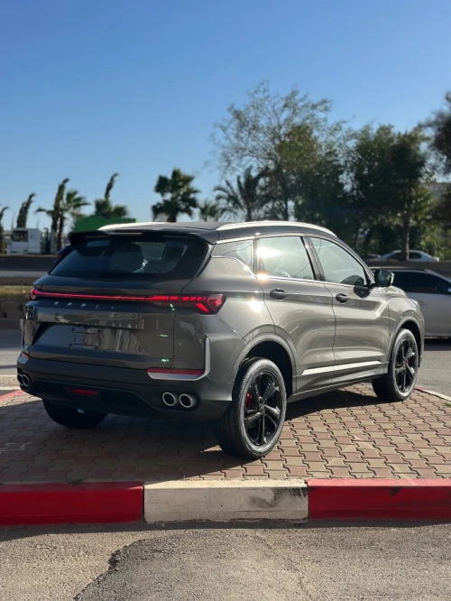 Geely Coolray 2025 