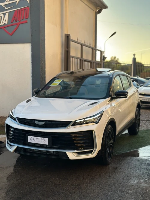 Geely Coolray 2025 