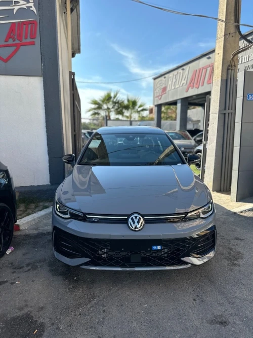 Volkswagen Golf 8 2025 R-Line