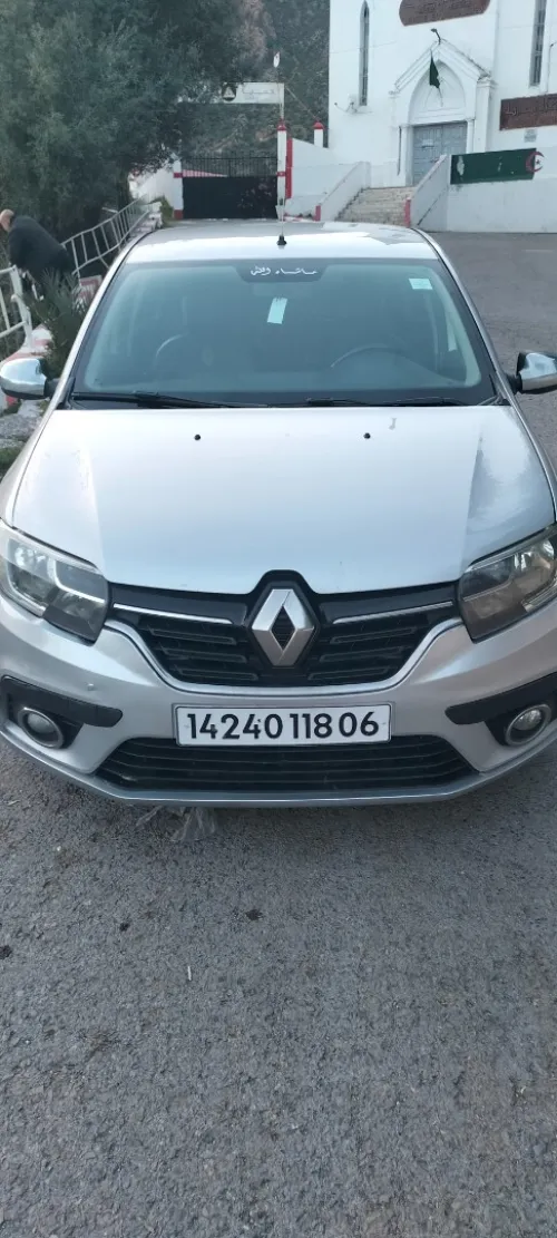 Renault Symbol 2018 Collection