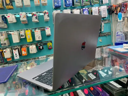 MacBook Pro 2022