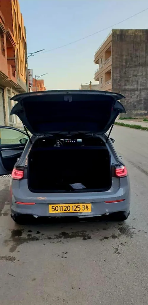 Volkswagen Golf 8 2025 R-Line