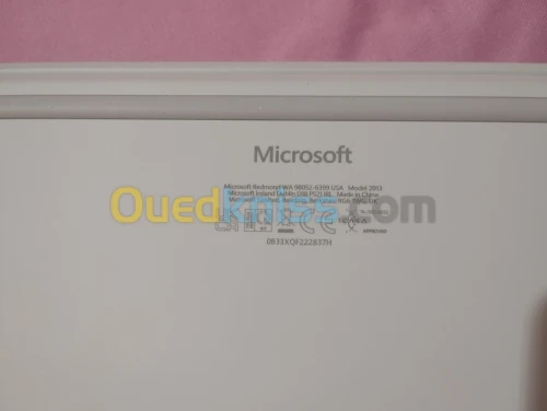 LAPTOP SURFACE GO 2 MODEL 2013