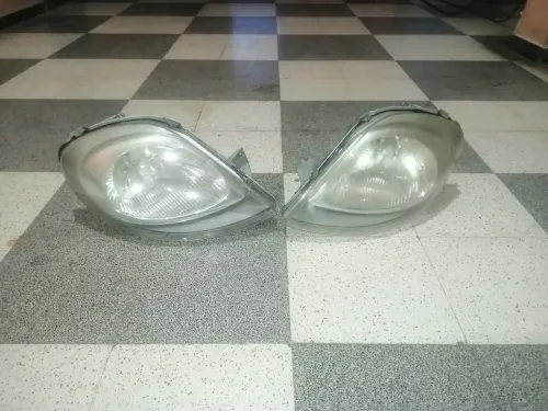 2 Phares Renault trafic dci