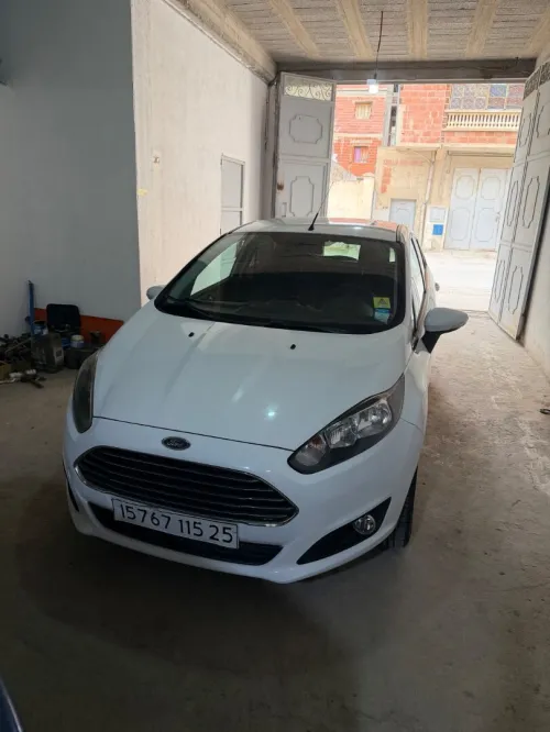 Ford Fiesta 2015 Trend Look