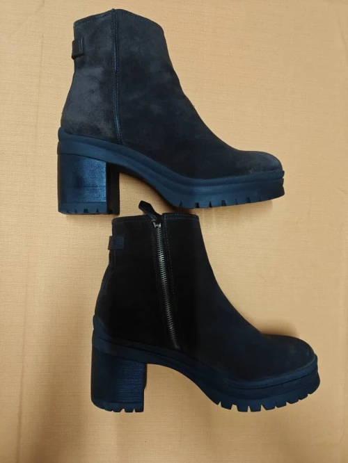 Boots de France jamais porté 