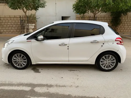 Peugeot 208 2013 208