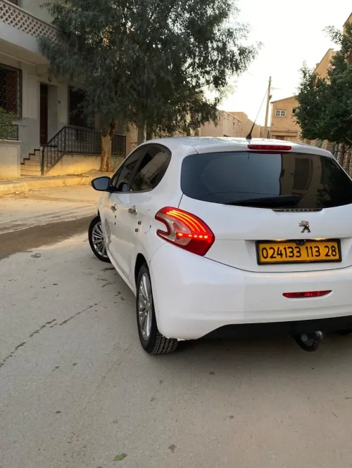 Peugeot 208 2013 208