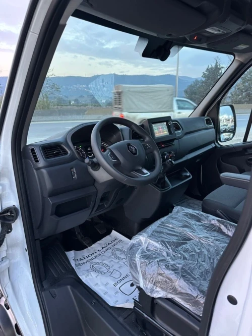 Renault Master 2025 L3H2 jumelé