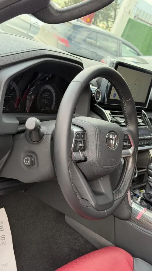 Toyota Land Cruiser  2026 VX-R