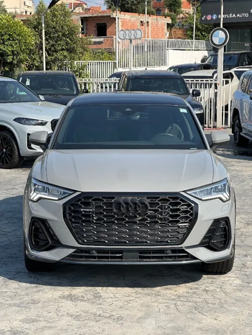 Audi Q3 2024 S Line