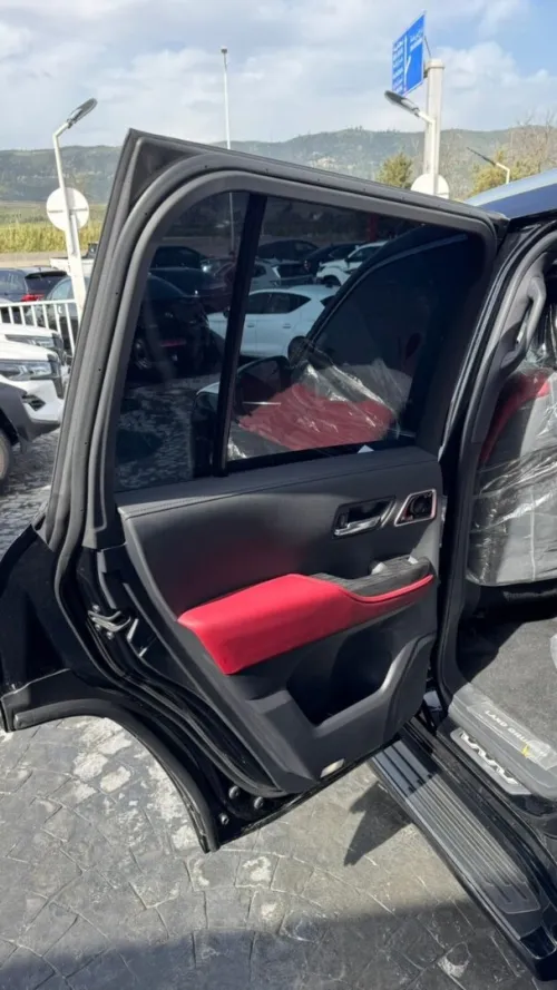 Toyota Land Cruiser  2026 VX-R